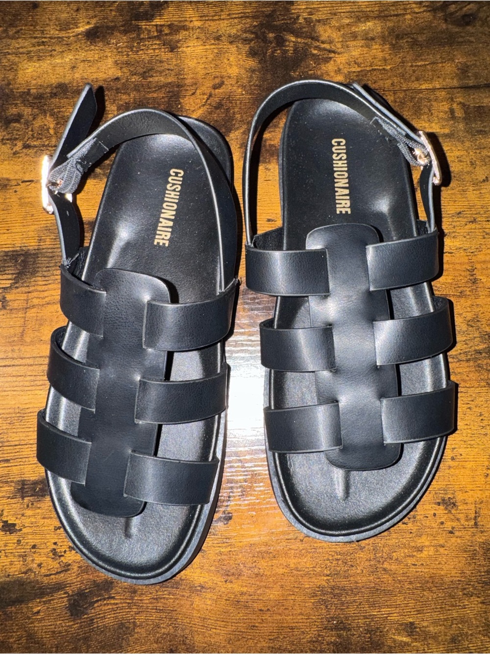 BNWOT - Cushionaire Black Sandals - Size 7